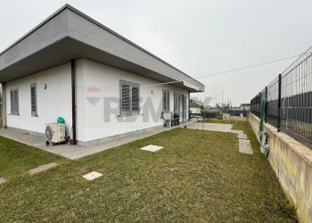 Casa all\'aperto - Semi-detached house via Milano
 
20, Trezzano Rosa - photo 18