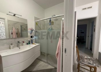 Bagno - Semi-detached house via Milano
 
20, Trezzano Rosa - photo 26