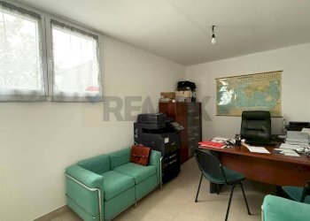 Ufficio - Semi-detached house via Milano
 
20, Trezzano Rosa - photo 33