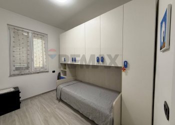Camera / camera da letto - Semi-detached house via Milano
 
20, Trezzano Rosa - photo 36