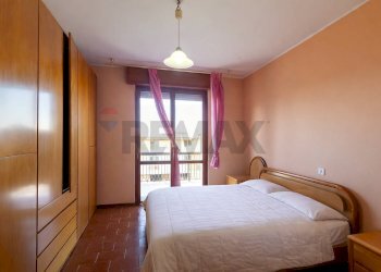 Camera / camera da letto - Trilocale Carioni
 
37, Misano di Gera d'Adda - foto 15