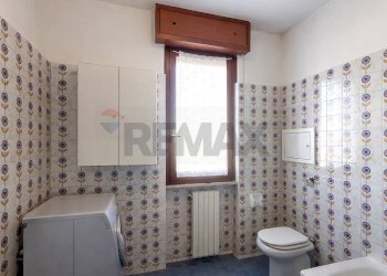 Bagno - Trilocale Carioni
 
37, Misano di Gera d'Adda - foto 20