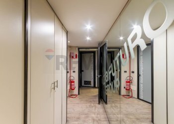 Hall / corridoio - Office Via Carlo Bazzi
49, Milano - photo 3