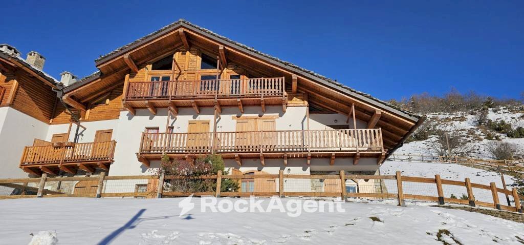 Facciata - One-room apartment via Cianfuran, 1, Bardonecchia - photo 2