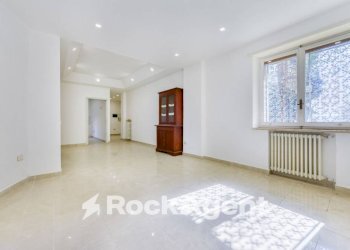 Cucina - Appartamento via Francesco Petrarca, Napoli (zona Posillipo) - foto 11