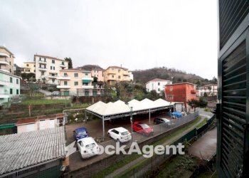 Vista - Trilocale via San Quirico, 109, Genova (zona Bolzaneto) - foto 16