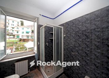 Camera da letto - Three-room apartment via San Quirico, 109, Genova (neighborhood Bolzaneto) - photo 15