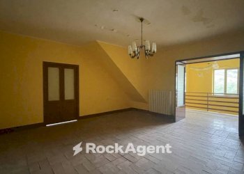 Cucina - Casa indipendente via Villa Tassoni, 10, Bellante - foto 6