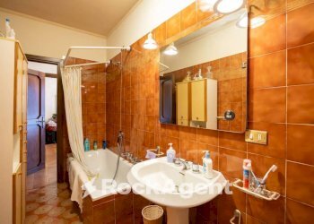 Bagno - Villa via Venezia, 35, Pontedera - foto 33