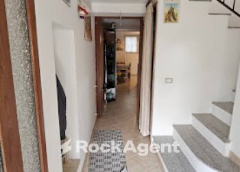 Corridoio - Casa indipendente Gioiosa Ionica - foto 8