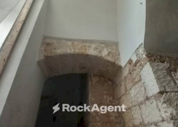 Magazzino - Negozio via Cesare Battisti, 12, Carmiano - foto 33