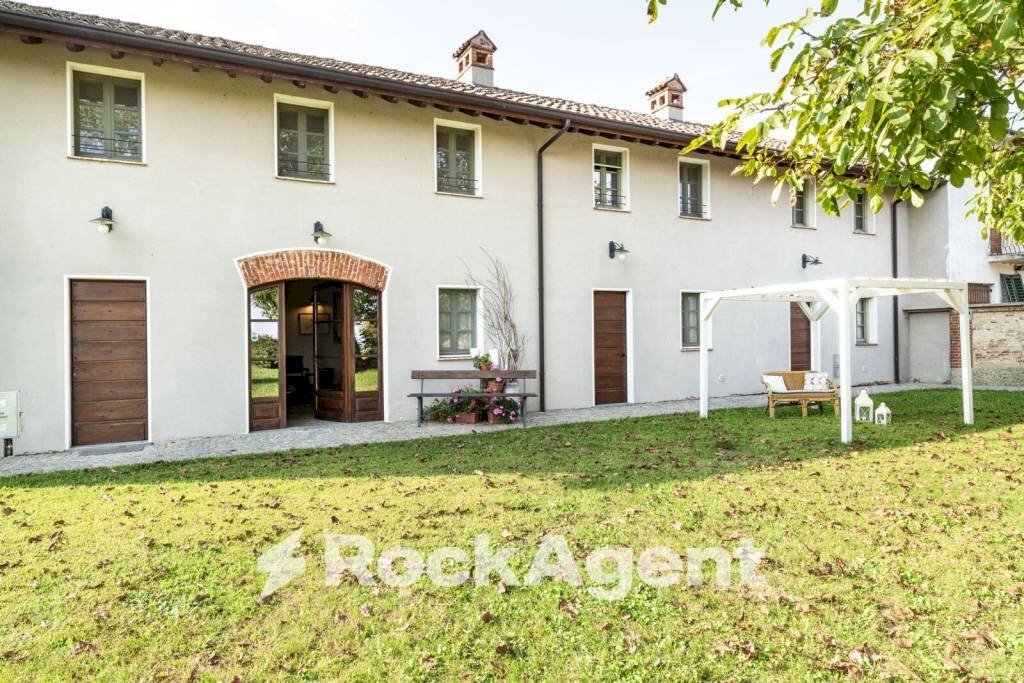 Giardino - Restaurant via Roma, 29, Villa Biscossi - photo 2