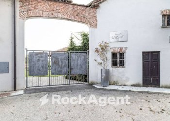 Ingresso - Restaurant via Roma, 29, Villa Biscossi - photo 30