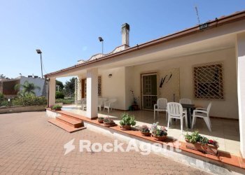 Giardino - Villa strada Provinciale 291, Ugento - foto 1