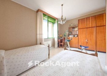 Camera da letto - Quadrilocale via della Benedicta, Genova (zona Voltri) - foto 9