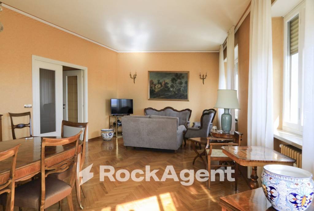 Salone - Quadrilocale corso Vittorio Emanuele II, 200, Torino (zona Campidoglio) - foto 3