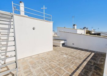 Foto 42 - Terraced Villa Via Cerasoli
 
8, Gallipoli - photo 42