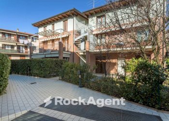 Cortile interno - Two-room apartment via Papa Giovanni XXIII, 41, Mozzo - photo 23