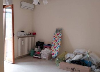 Camera da letto - Three-room apartment via Roma, 18, Bubbio - photo 9