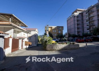 Zona - Bilocale via Vincenzo Catalani, 25, Catanzaro - foto 26