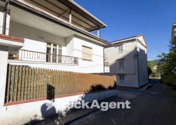 Facciata - Bilocale via Vincenzo Catalani, 25, Catanzaro - foto 28