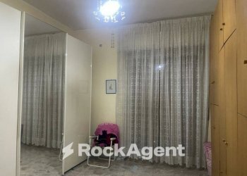 Camera da letto - Trilocale via Angelo Volpicelli, 34, Arzano - foto 10