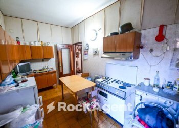 Cucina - Quadrilocale via Bambinello Gesù, 24, Catanzaro - foto 13