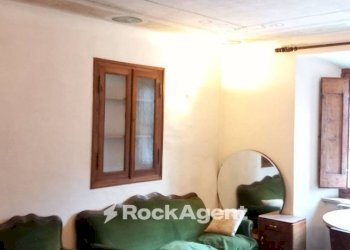 Salone - Bilocale via Camponocecchio 15, Genga - foto 9