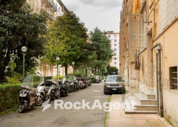 Zona - Four-room apartment viale di Augusto, 62, Napoli (neighborhood Fuorigrotta) - photo 3
