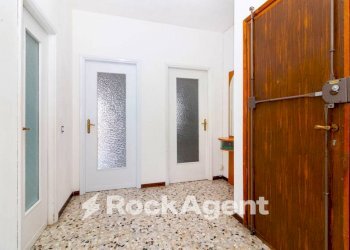 Disimpegno - Three-room apartment via Andrea Provana, 25, Collegno - photo 20