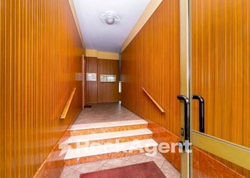 Interno palazzo - Three-room apartment via Andrea Provana, 25, Collegno - photo 31