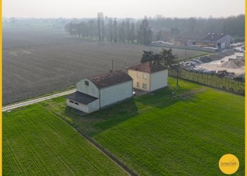 Foto 3 - Terraced Villa Via Castello
 
1/2, Argenta - photo 3