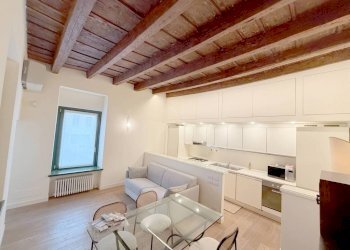 Salone - Two-room apartment via Broseta, 3, Bergamo - photo 3