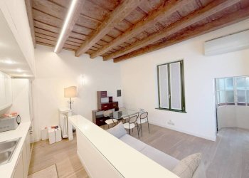 Salone - Two-room apartment via Broseta, 3, Bergamo - photo 5