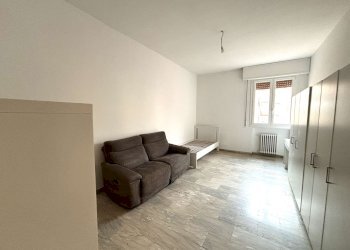 camera 1 - Trilocale via Fontanina, Bologna (zona Centro Storico) - foto 12