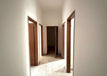 corridoio - Trilocale via Fontanina, Bologna (zona Centro Storico) - foto 22