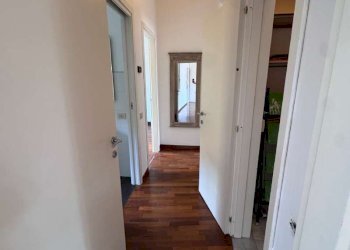 disimpegno - Trilocale via Rialto, Bologna (zona Centro Storico) - foto 14