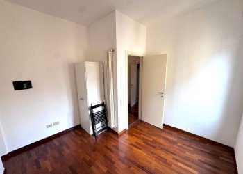 camera da letto - Trilocale via Rialto, Bologna (zona Centro Storico) - foto 16