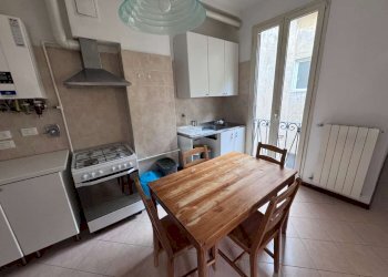 soggiorno - cucina a vista - Quadrilocale vicolo Malgrado, Bologna (zona Centro Storico) - foto 1