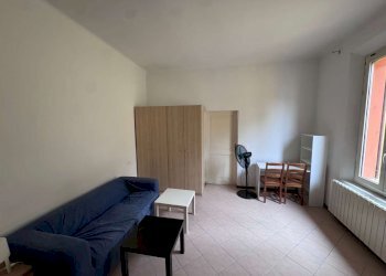 camera da letto - Quadrilocale vicolo Malgrado, Bologna (zona Centro Storico) - foto 9