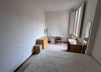 camera da letto - Quadrilocale vicolo Malgrado, Bologna (zona Centro Storico) - foto 18