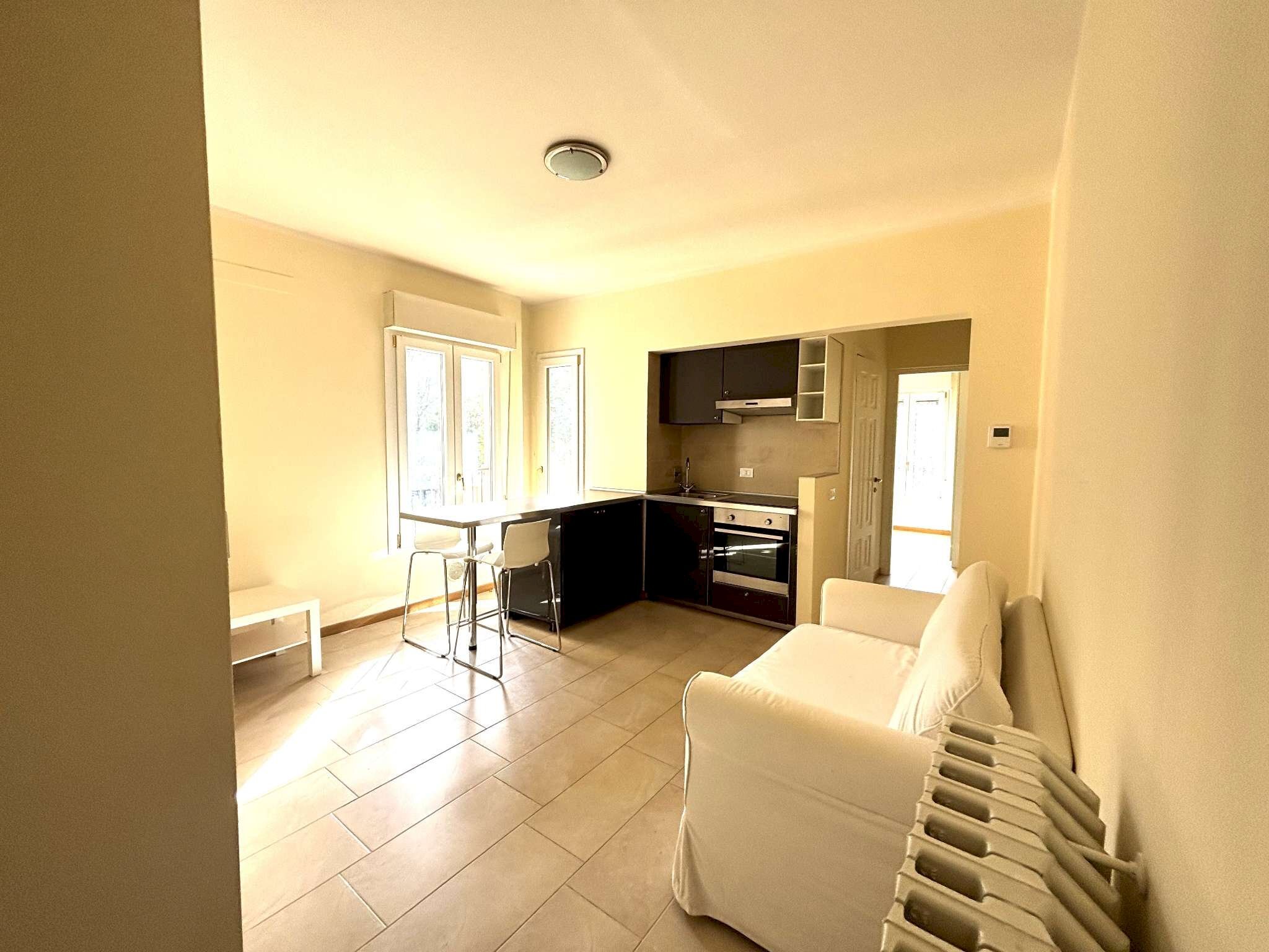 soggiorno - Two-room apartment via Guido Minarini, San Lazzaro di Savena - photo 1
