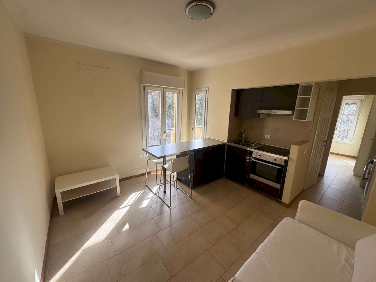 soggiorno - Two-room apartment via Guido Minarini, San Lazzaro di Savena - photo 2