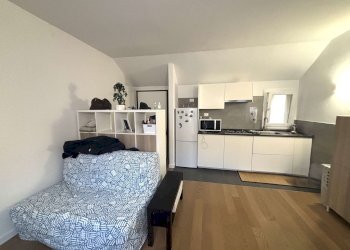 soggiorno - Bilocale via Cartoleria, Bologna (zona Centro Storico) - foto 7