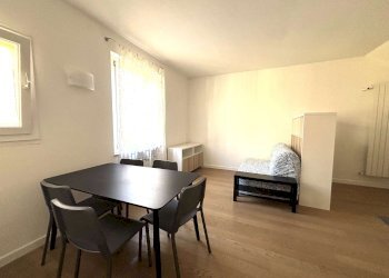 soggiorno - Bilocale via Cartoleria, Bologna (zona Centro Storico) - foto 8