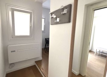 disimpegno - Bilocale via Cartoleria, Bologna (zona Centro Storico) - foto 17