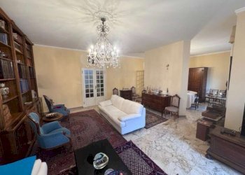 Soggiorno - Appartamento via Bellacosta, Bologna (zona Colli) - foto 6