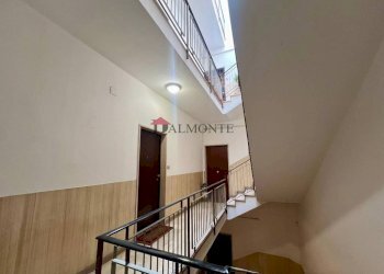 Interno palazzo - Three-room apartment via Pasubio, Bologna (neighborhood Saffi) - photo 2