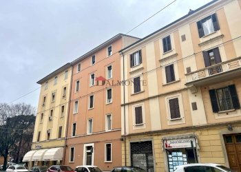 Facciata - Bilocale via Vittorio Veneto, Bologna (zona Saffi) - foto 1