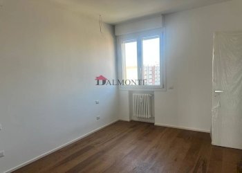 Camera da letto - Quadrilocale via Roselle, Bologna (zona Mazzini) - foto 33